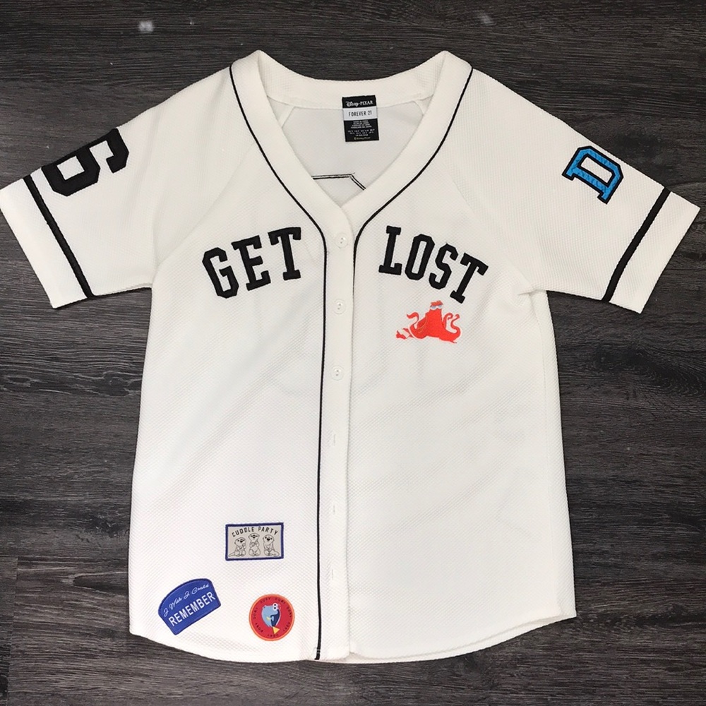 Forever 21 Pixar Finding Nemo - Baseball Top